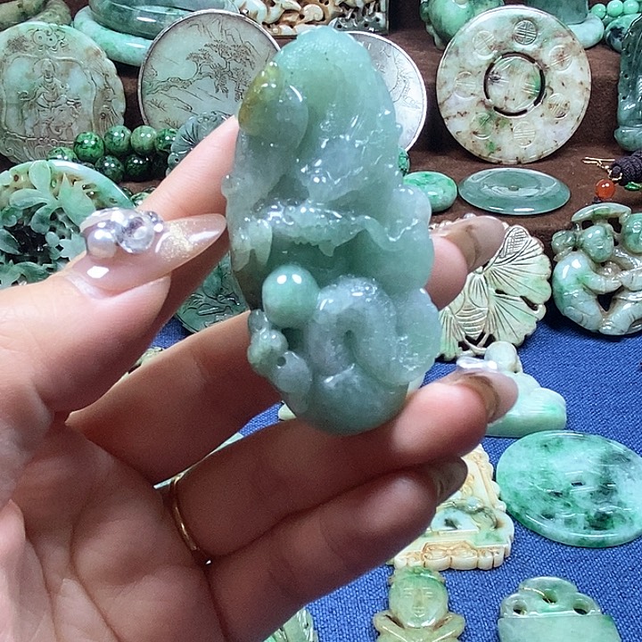 翡翠颈饰未镶嵌00000000