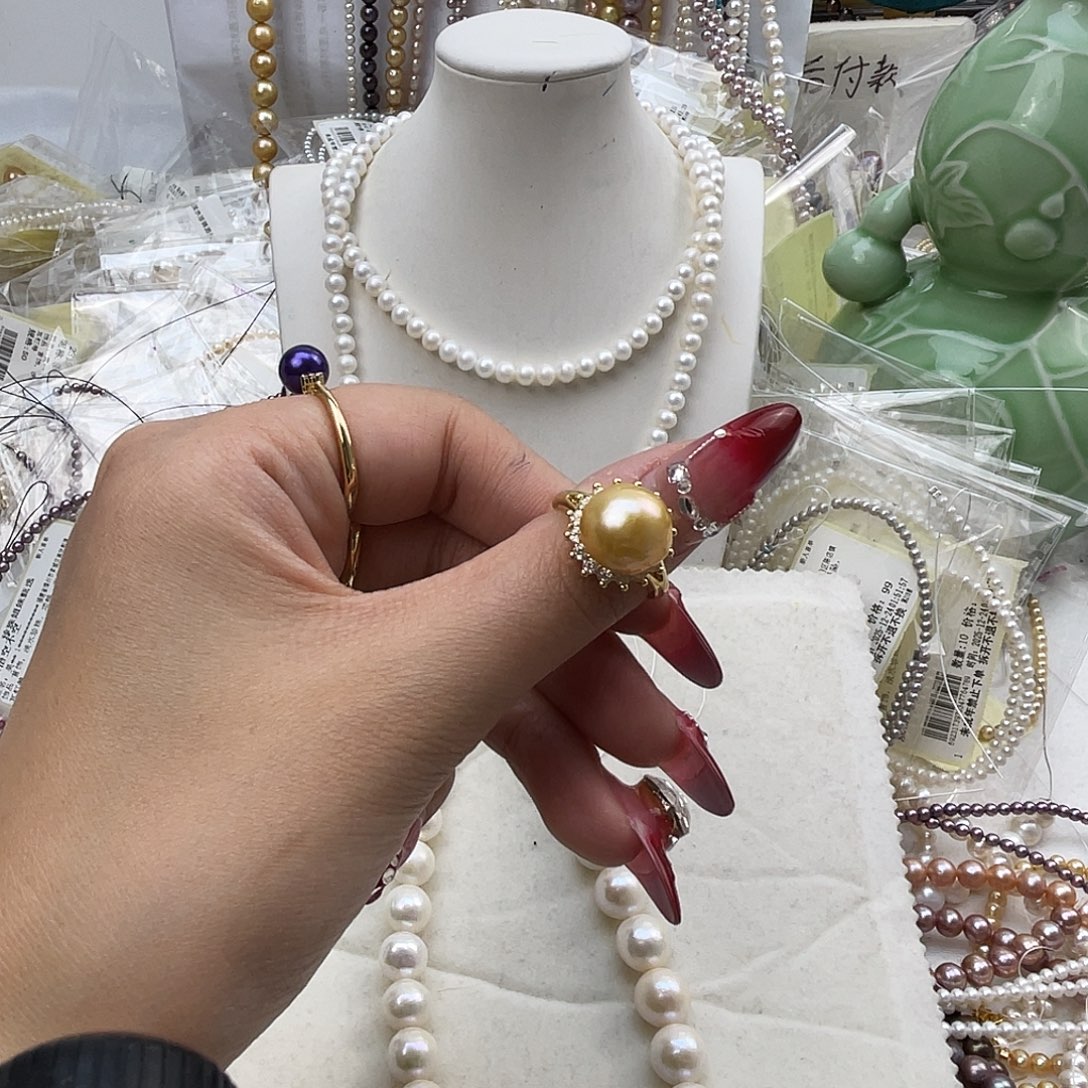 淡水珍珠未镶嵌来咯哦哦哦哦哦哦哦哦哦哦哦哦哦哦哦