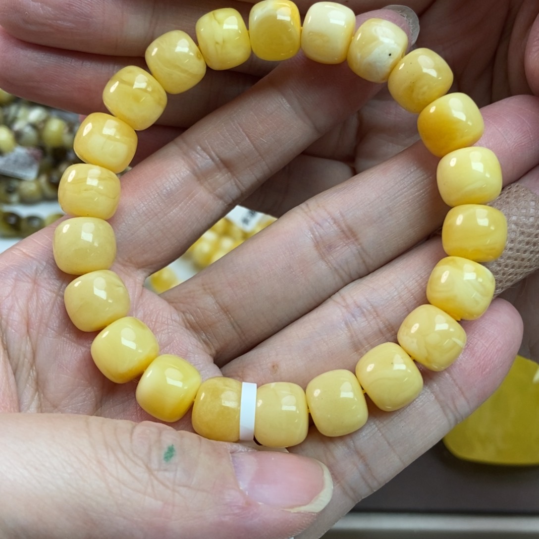 琥珀珠宝奇石未镶嵌90