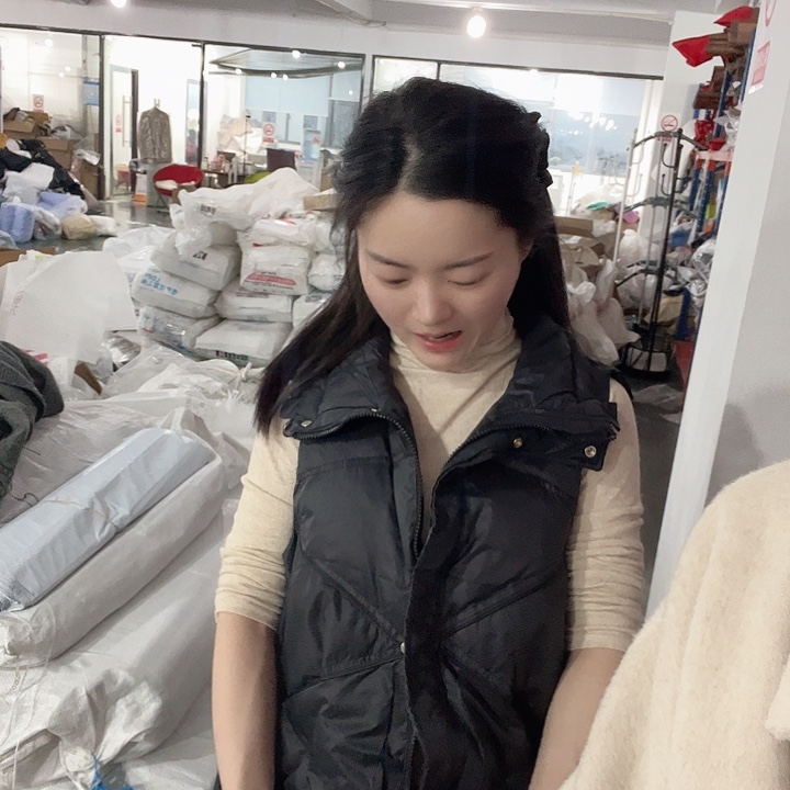 黑色马甲薄款啦啦啦