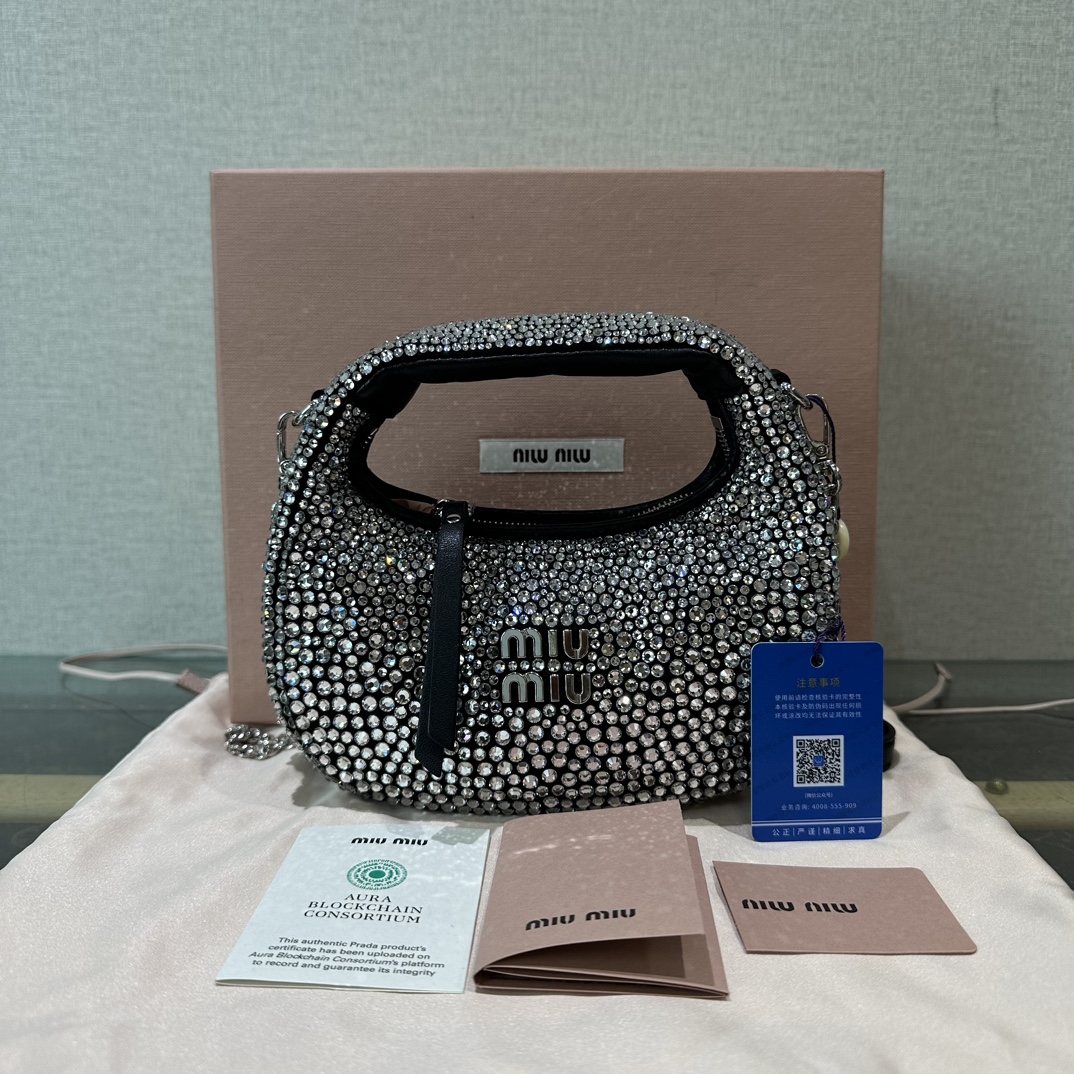 99新 MIU MIU/缪缪 wander迪拜限定款满钻mini hobo手拿包 81515