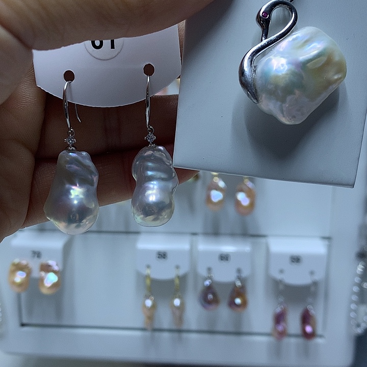 莫***然淡水珍珠巴洛克银S925镶嵌