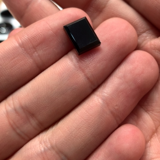 颈饰未镶嵌翡翠墨翠