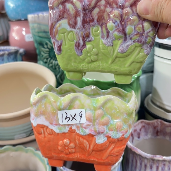 凑9块包邮，有孔，陶瓷花盆