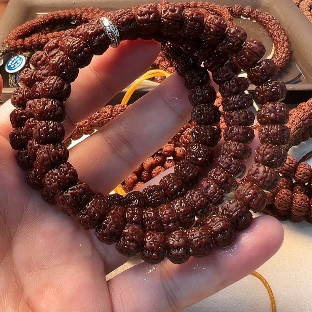 金刚菩提吊坠切老树王手串10