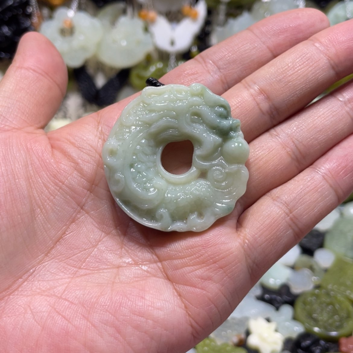 【闪购商品】岫玉颈饰未镶嵌32吊坠