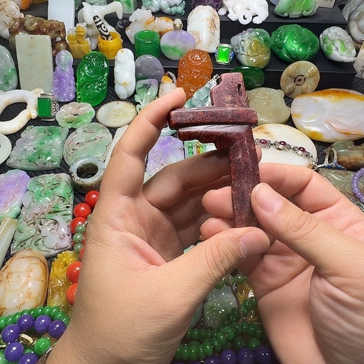 密胺瓷片实物如图