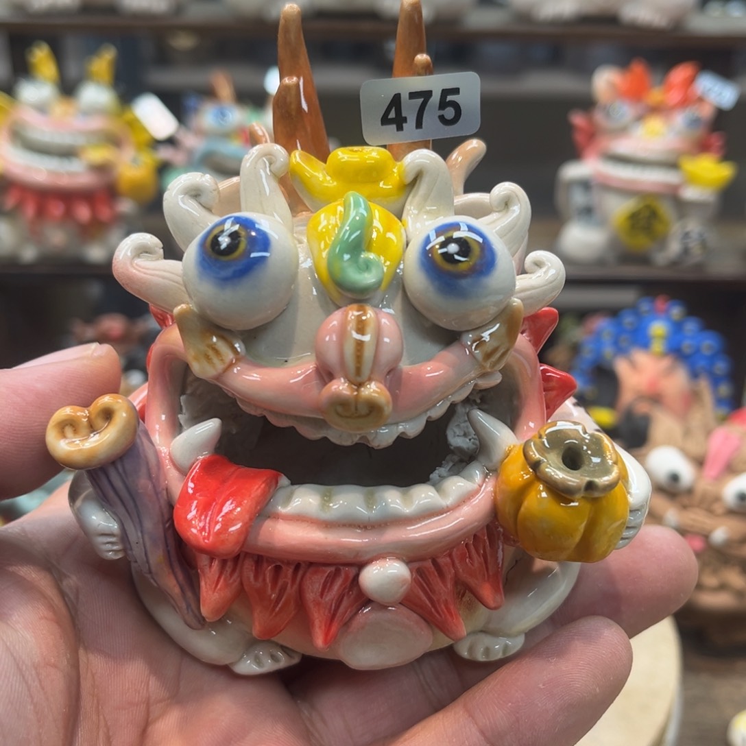 陶瓷纯手工抽象陶瓷摆件475