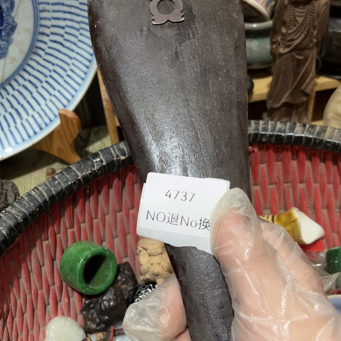 武***兵老挝石4747号工艺品