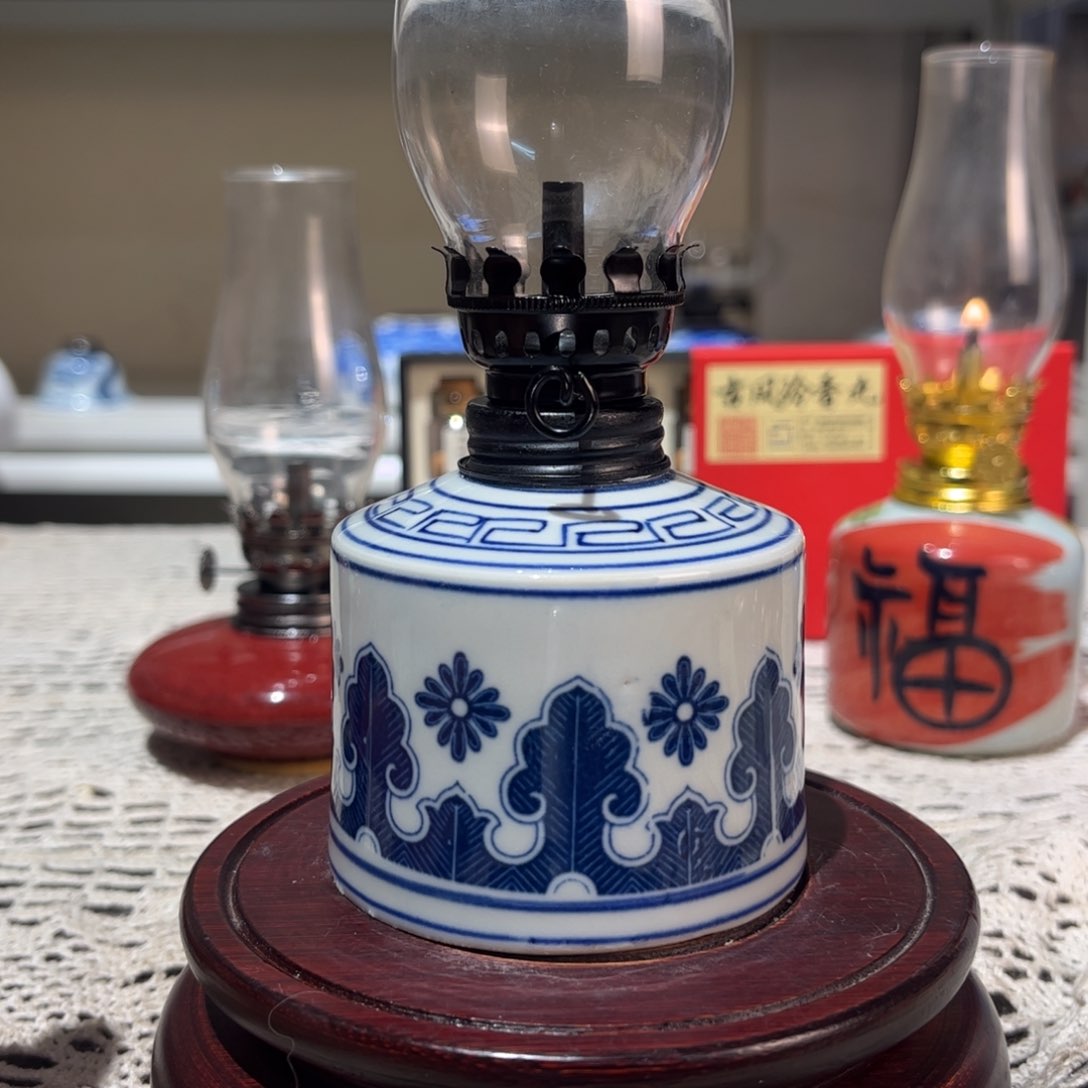 摆件景德镇陶瓷香薰灯