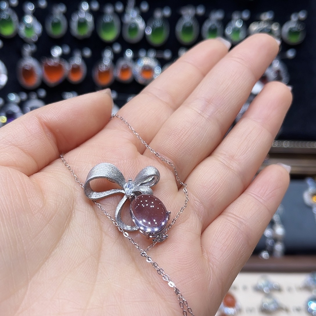 Y***7银S925镶嵌水晶戒指
