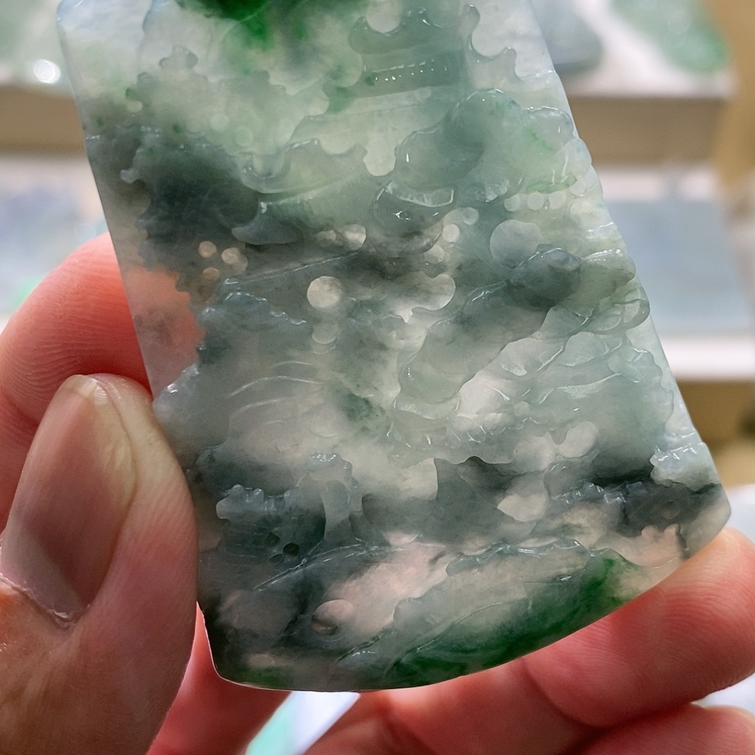 【闪购商品】翡翠颈饰未镶嵌111111111111