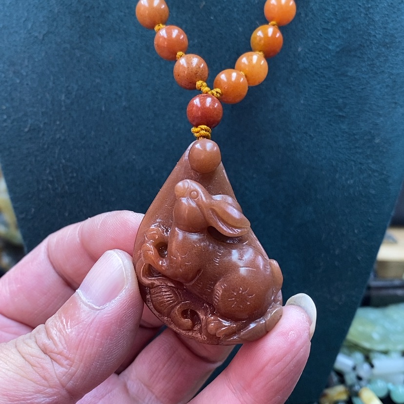 【闪购商品】蛇纹石玉吊坠未镶嵌