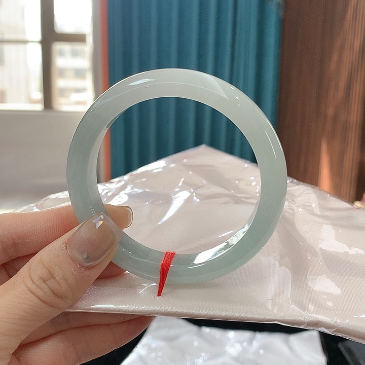 未镶嵌手镯翡翠完美者慎拍 圈口57