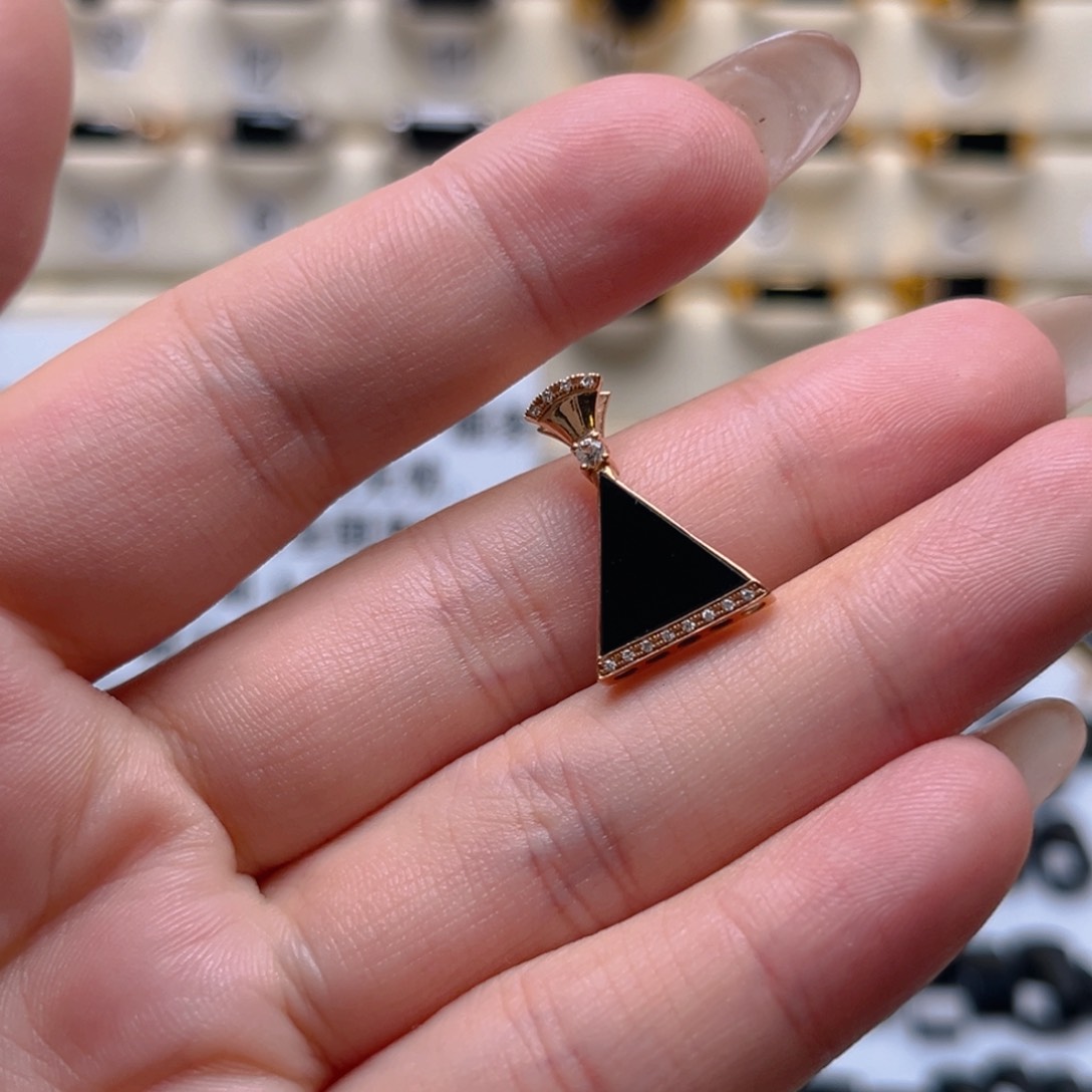 翡翠18K金镶嵌吊坠(不含链)缅甸翡翠