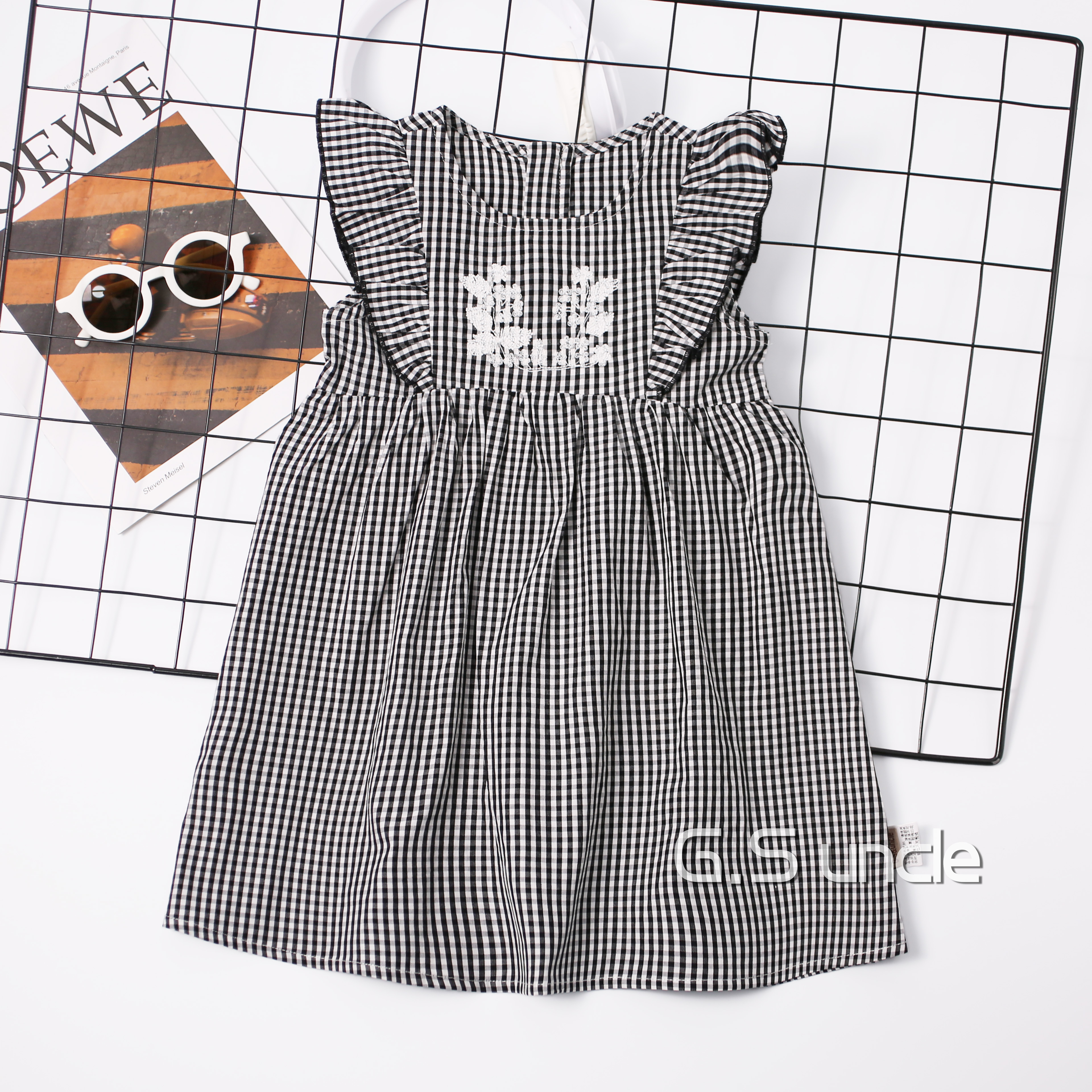 【山茶花】H25178女宝夏款黑白格子时尚可爱百搭连衣裙