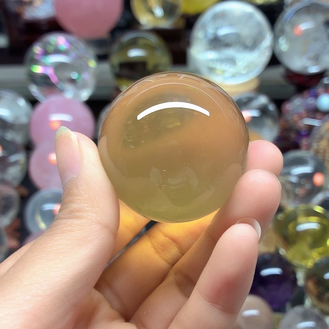 藏***锋水晶未镶嵌珠宝半成品黄水晶彩针4.4净体