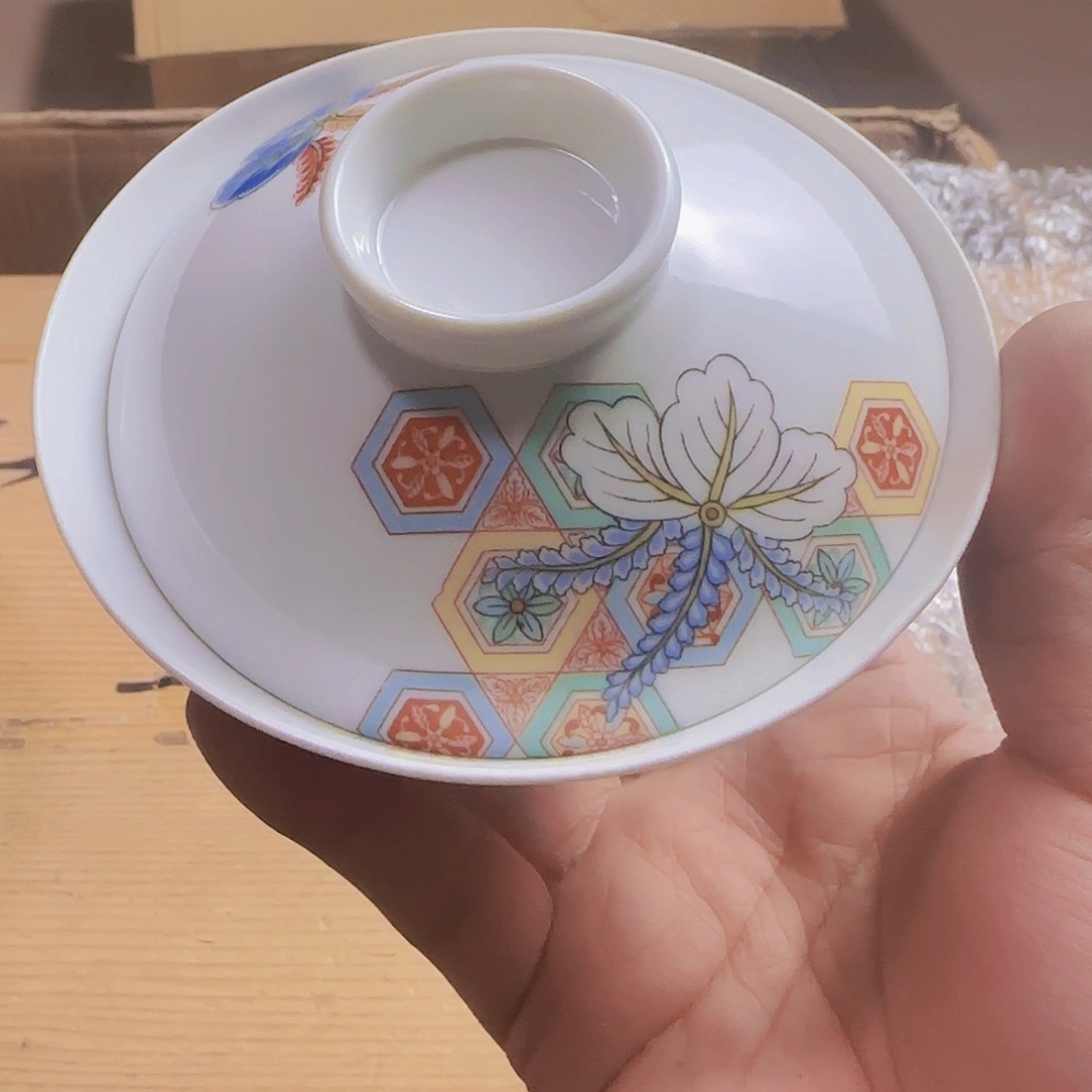 青*我也不知道我为什么要这样做呢我