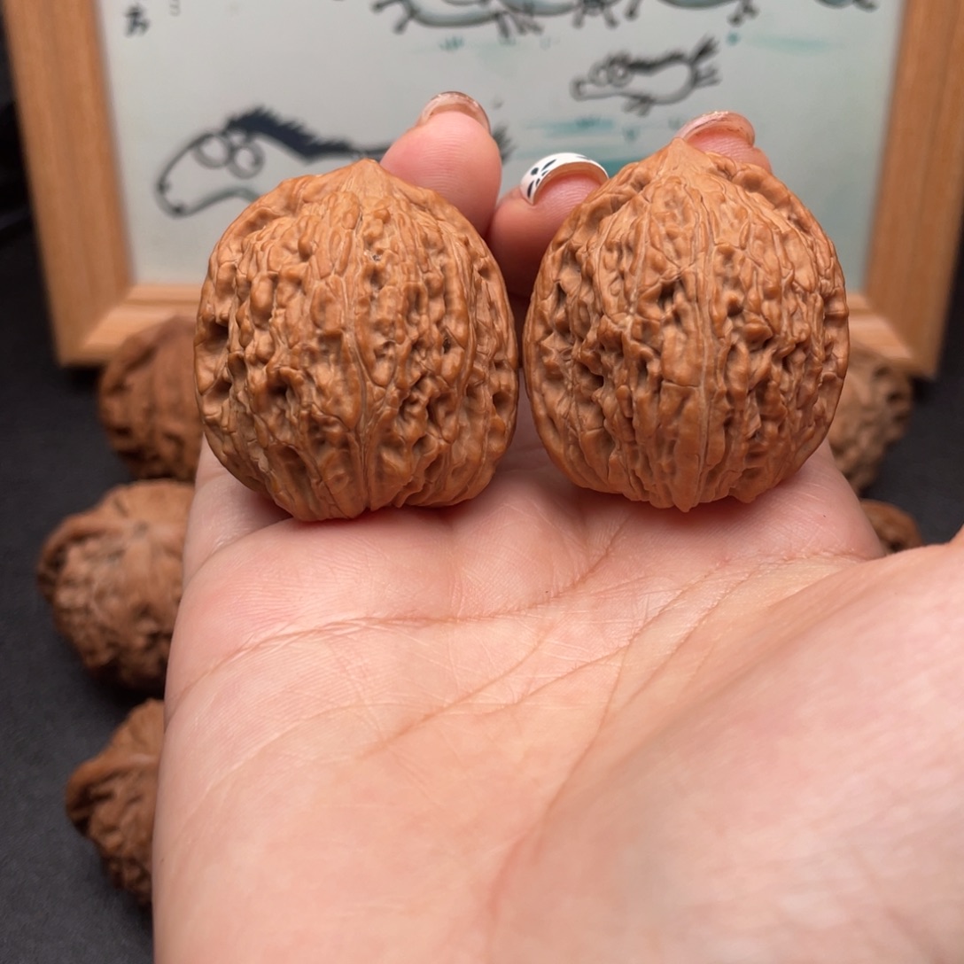 吊坠文玩核桃35全品野生密纹