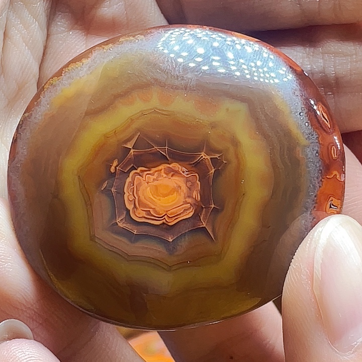 玛瑙/玉髓玛瑙未镶嵌c****怀