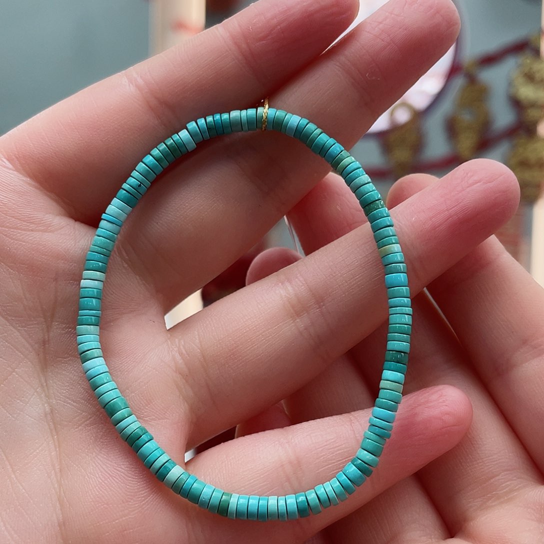 绿松石手串未镶嵌