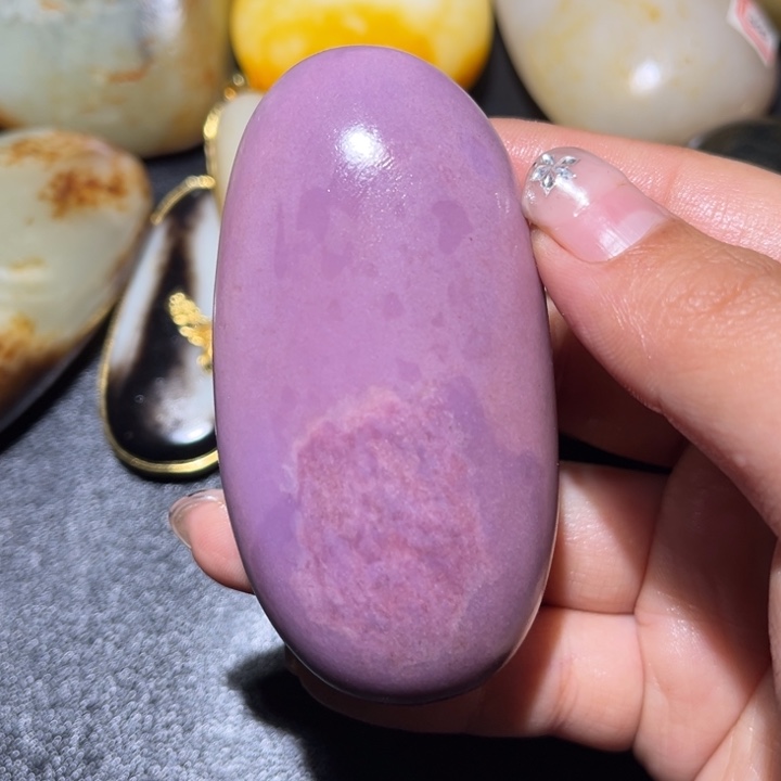 和田玉未镶嵌珠宝奇石