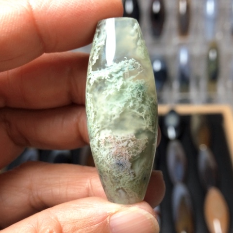 玛瑙/玉髓未镶嵌珠宝半成品