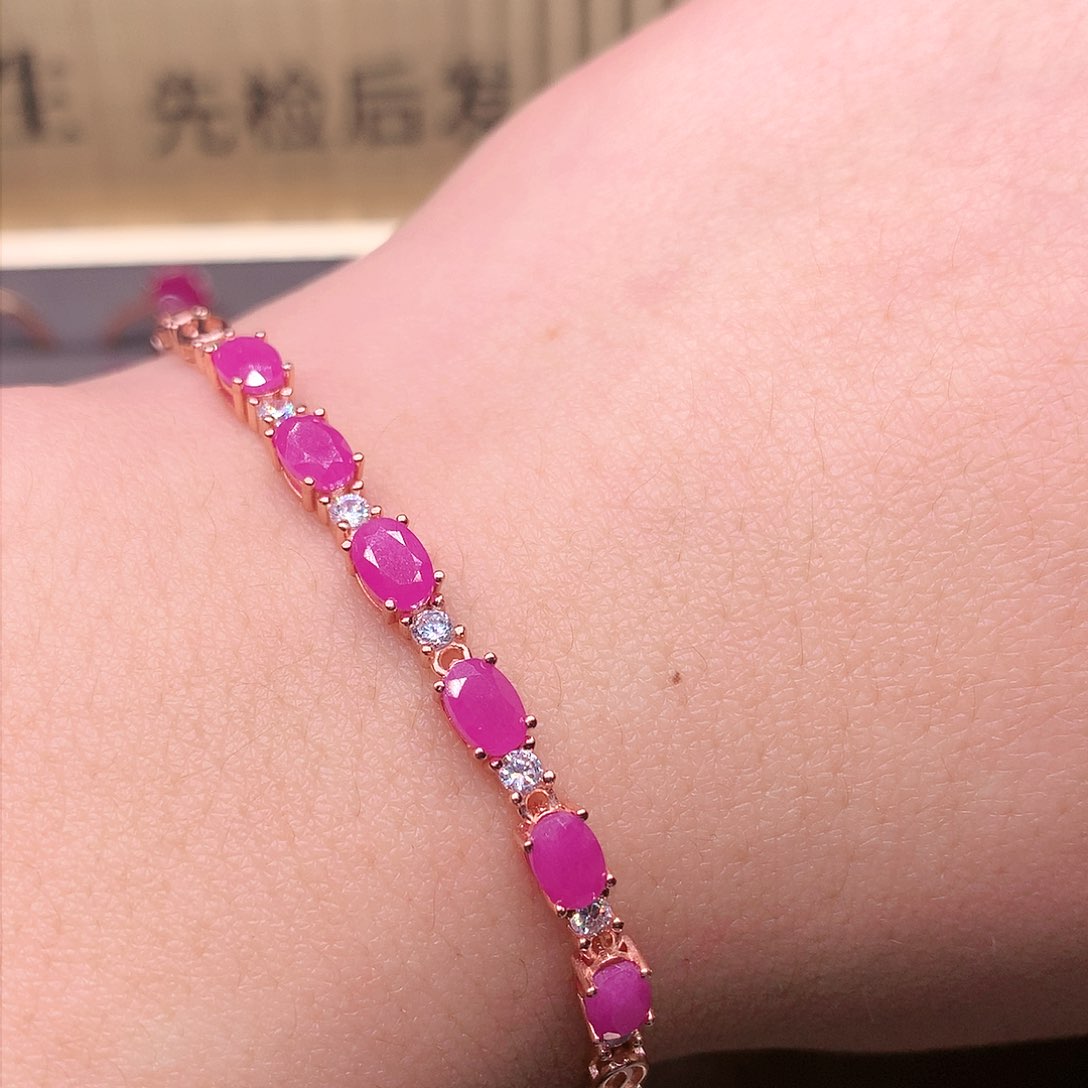 红宝石手链银S925镶嵌