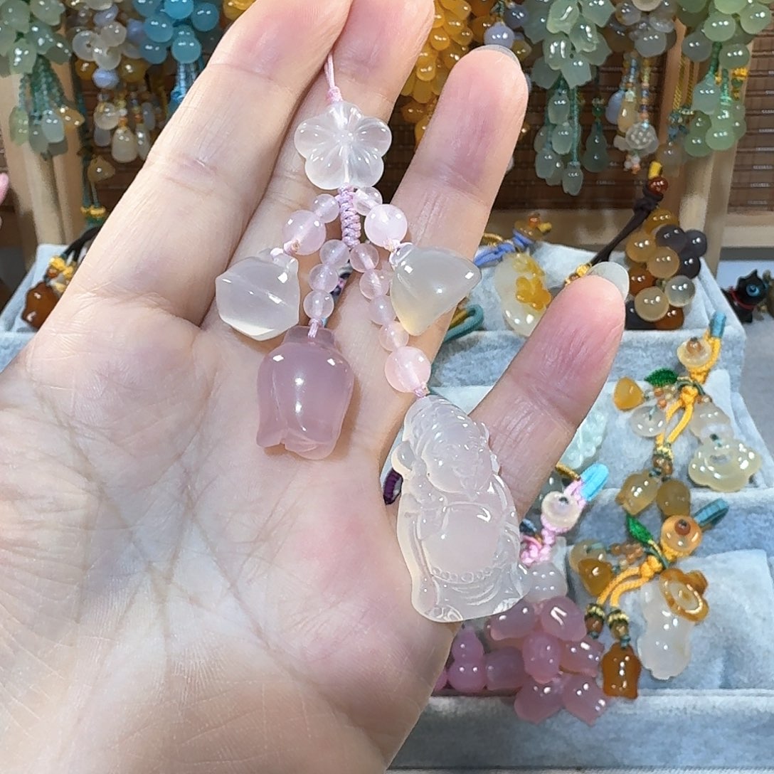 玛瑙/玉髓小挂件未镶嵌