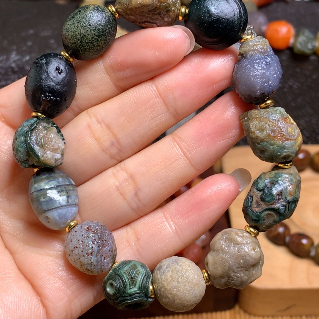 未镶嵌玛瑙/玉髓珠宝半成品