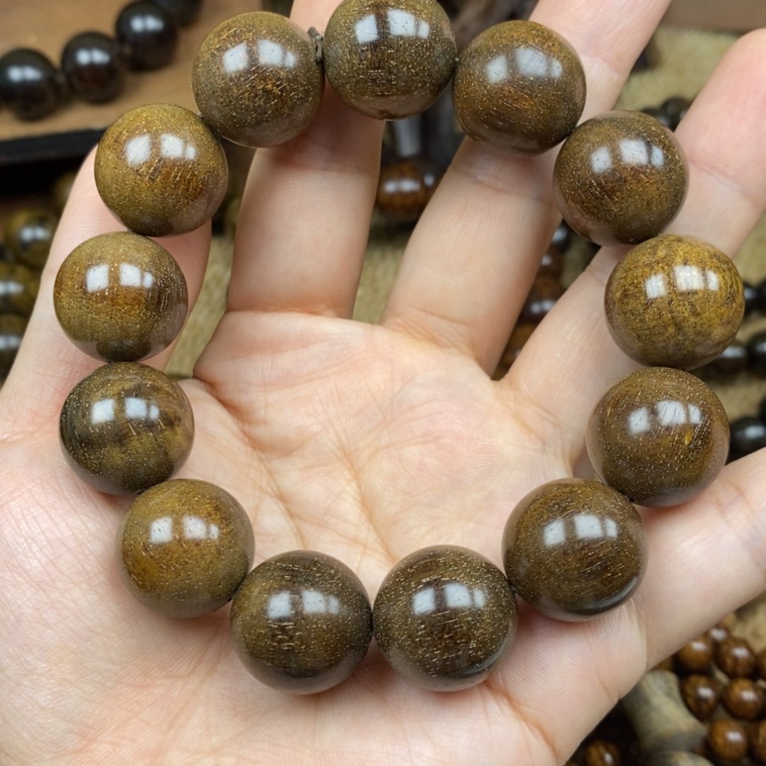 贡木其他1.8巴布亚新几内亚贡木