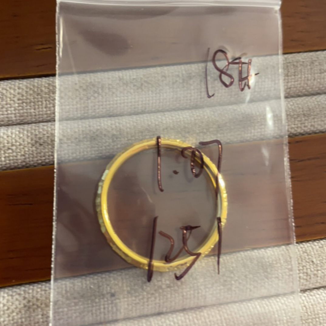 克重1.07  18号 圆筒碎冰冰戒指 足金999