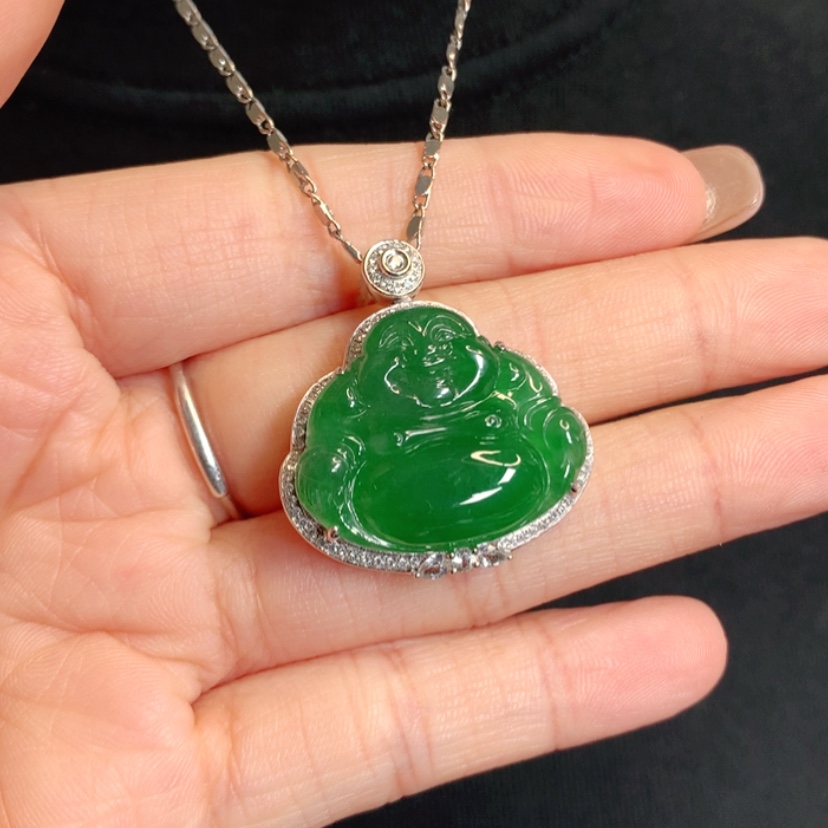 【闪购商品】颈饰18K金镶嵌翡翠佛公