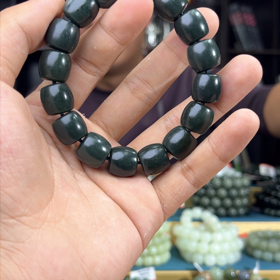 和田玉手串未镶嵌纯天然和田玉新疆沙枣青14