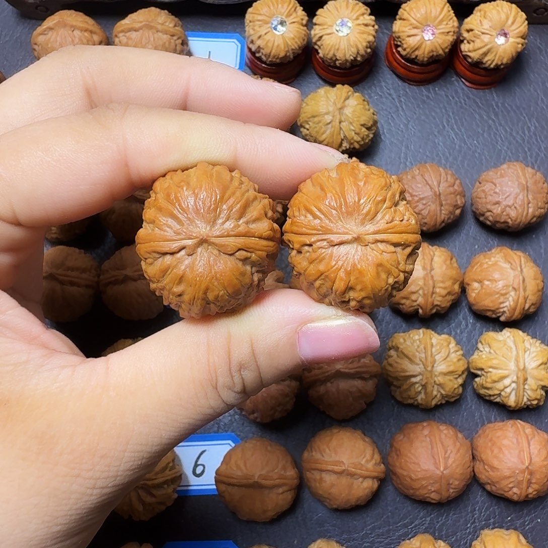 烤***号文玩核桃把件29尺矮桩焖尖磨盘福利