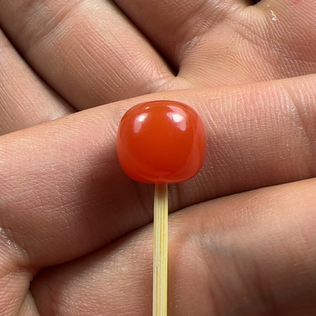 南红玛瑙珠子未镶嵌