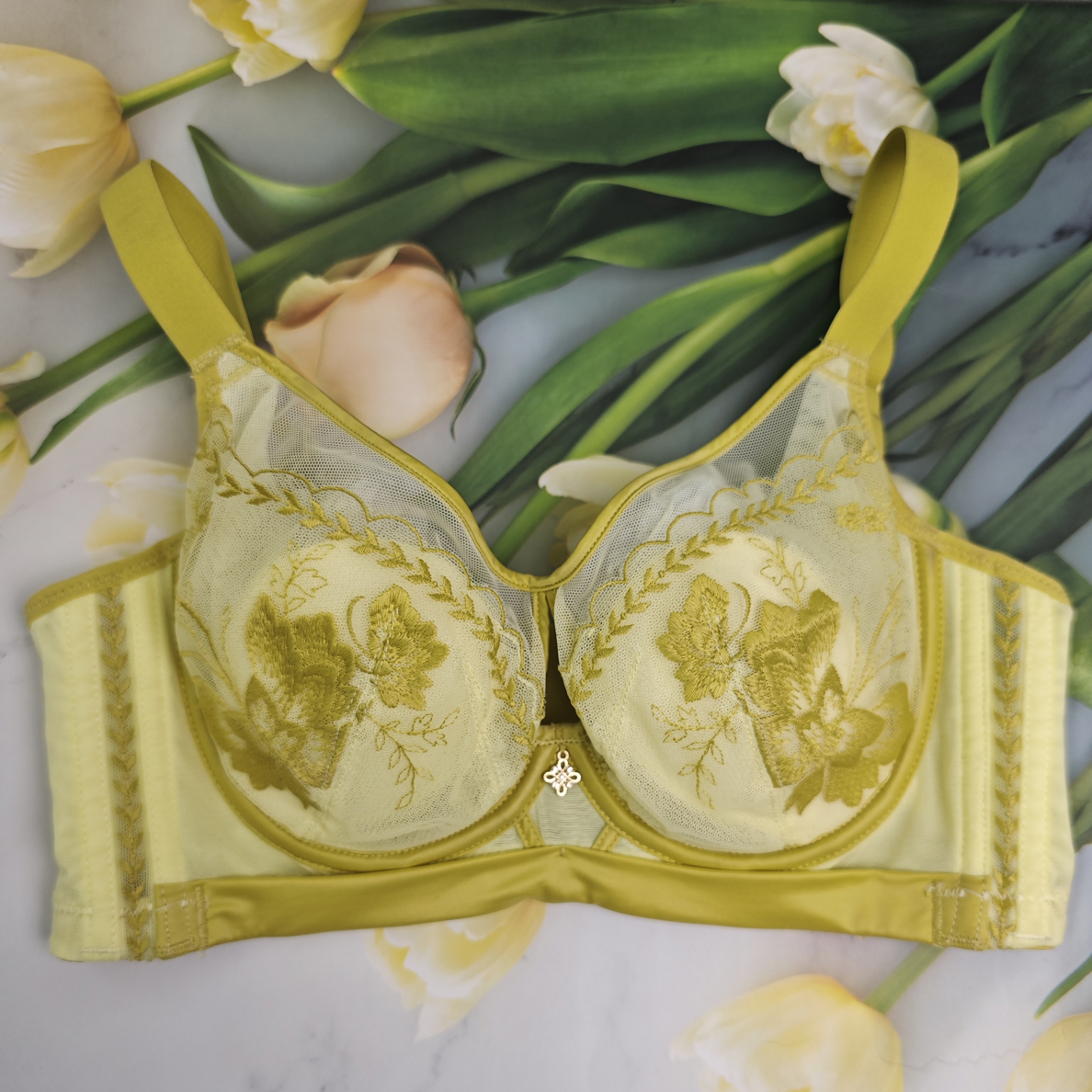 新中式国风款刺绣芬*腾剪吊牌大胸显小超薄兔耳朵调整型软钢圈