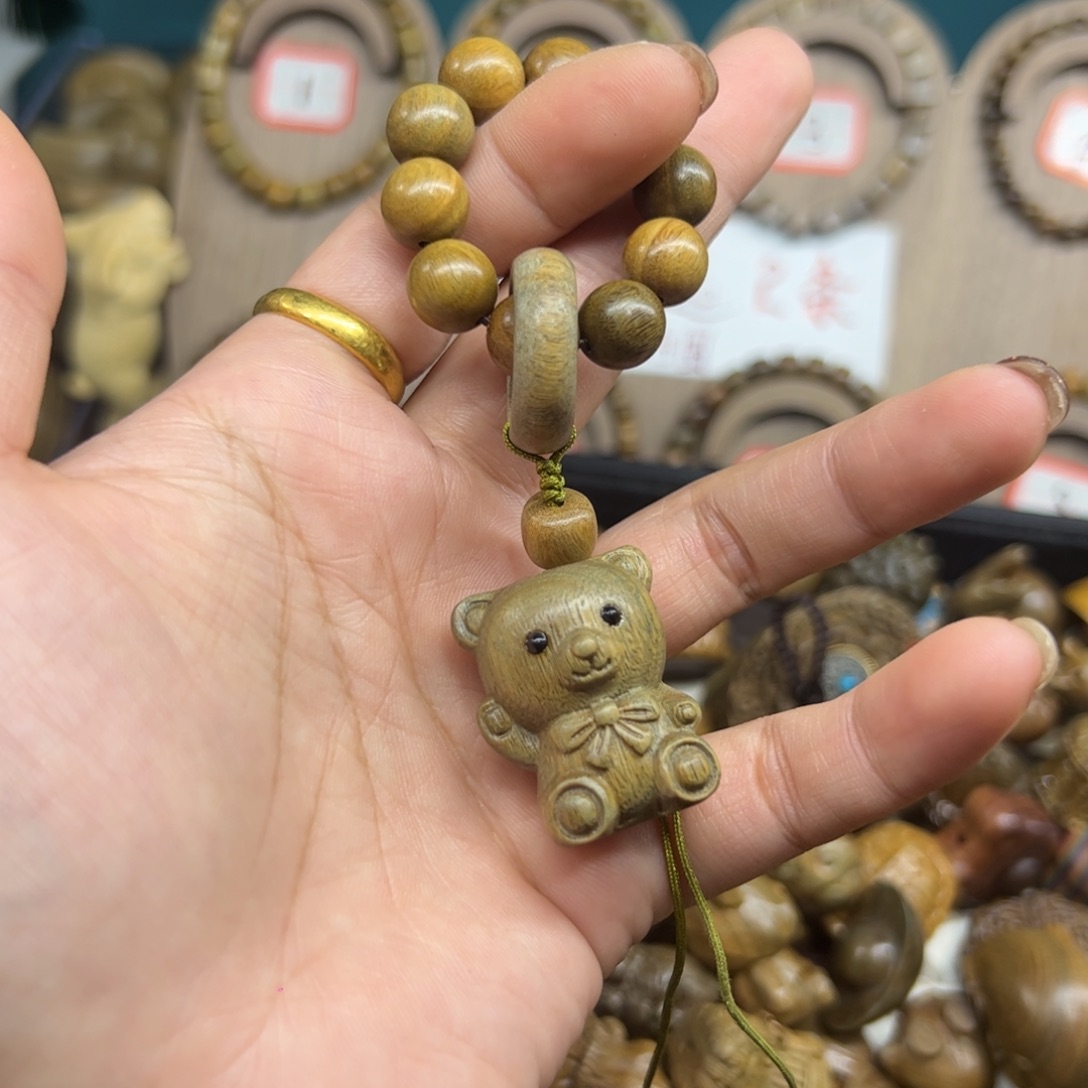 维腊木（绿檀）无事牌