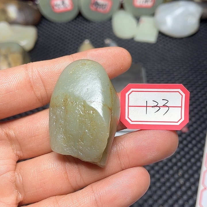 未镶嵌和田玉（糖玉）挂件133