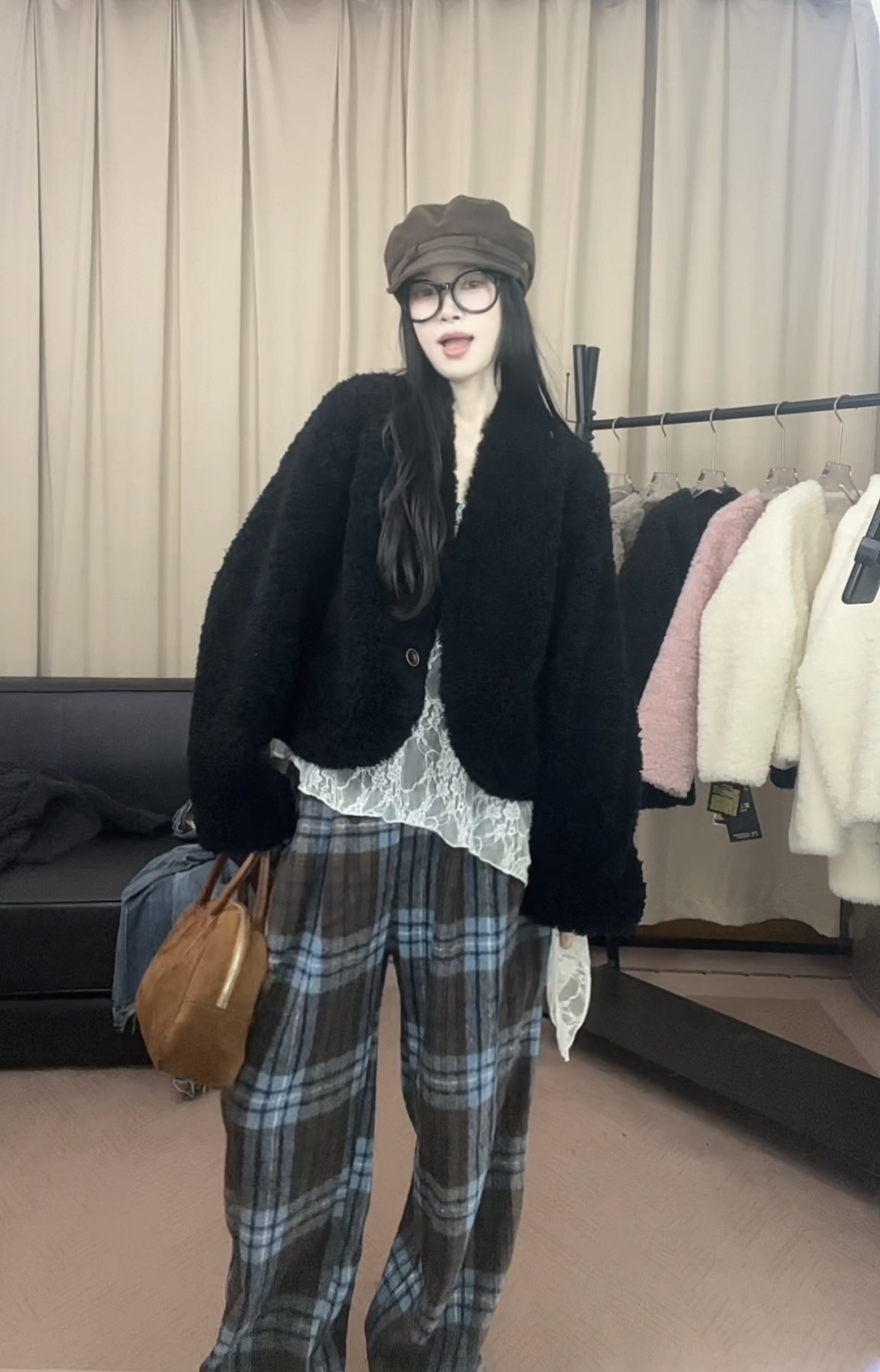 小富婆2.0 100%羊毛一体机两粒扣加长版毛毛外套冬女