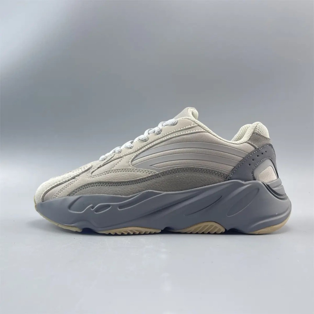 老爹鞋潮流运动鞋子透气夏季跑步情侣鞋702