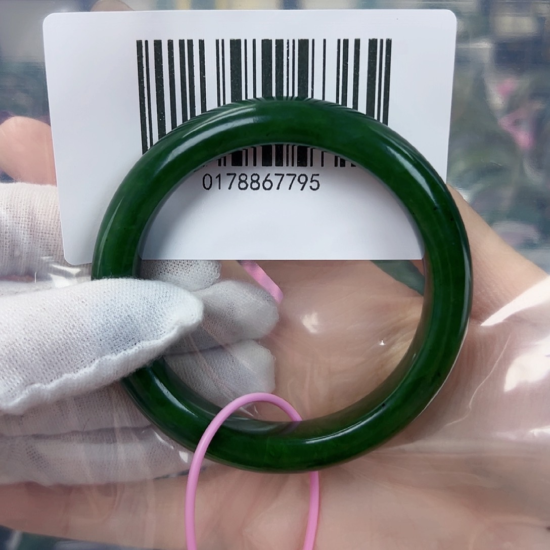 和田玉（碧玉）手镯未镶嵌5859包容