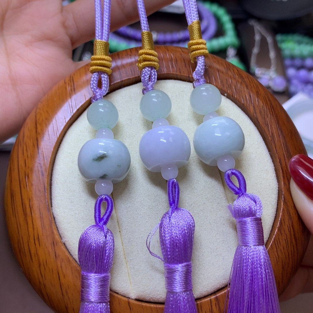 【闪购商品】翡翠颈饰未镶嵌翡翠