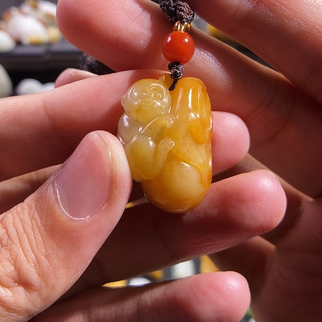 和田玉颈饰未镶嵌以*