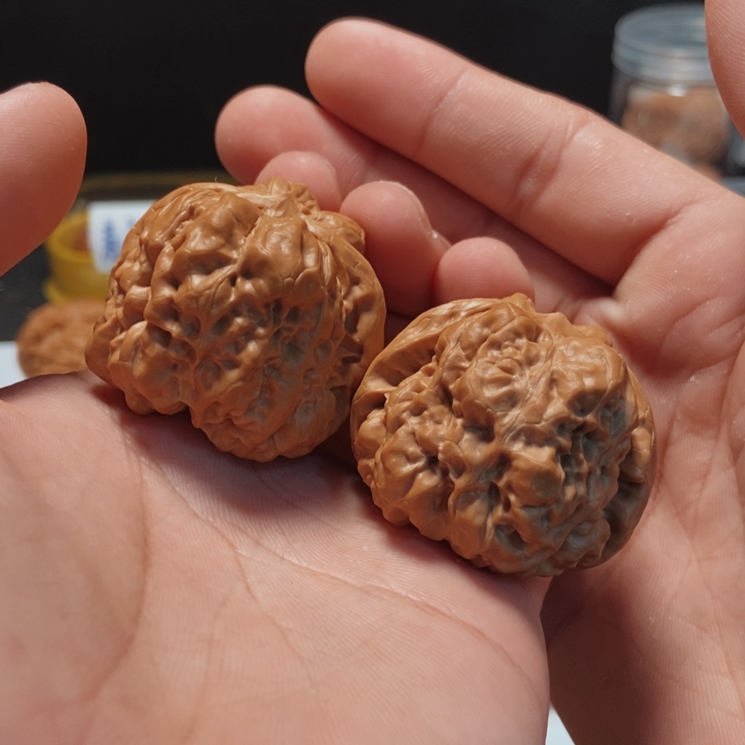 文玩核桃吊坠蛤蟆头