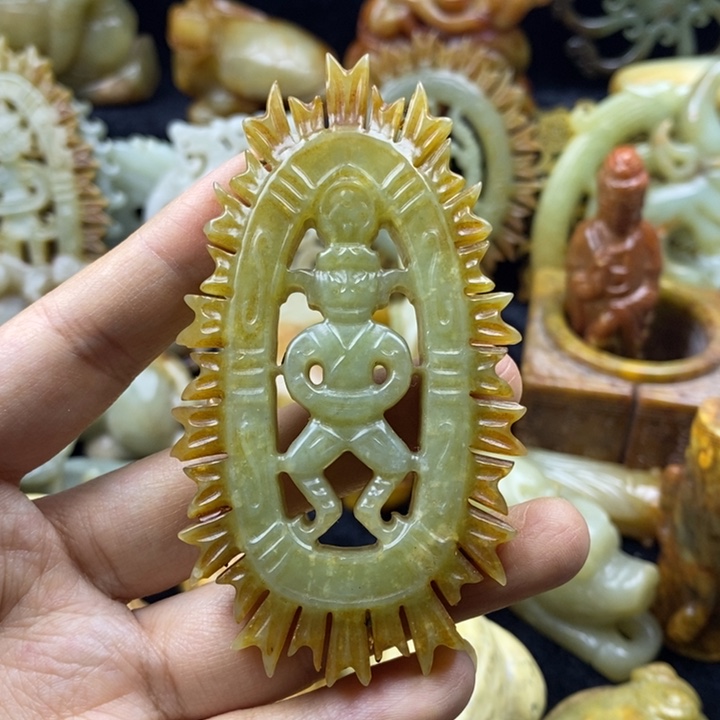 和田玉颈饰未镶嵌108