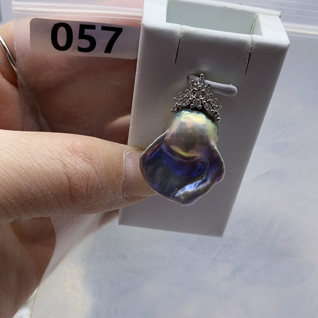 颈饰合金淡水珍珠