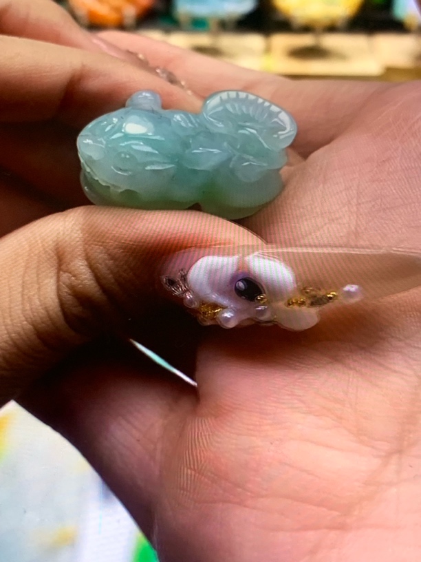 翡翠挂件毛货抛光一物一证