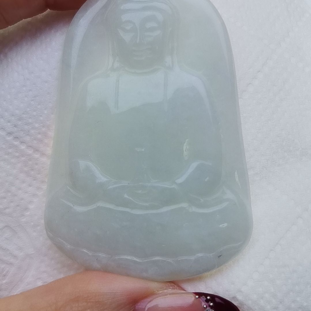 翡翠颈饰未镶嵌天然的A货翡翠多样性发货