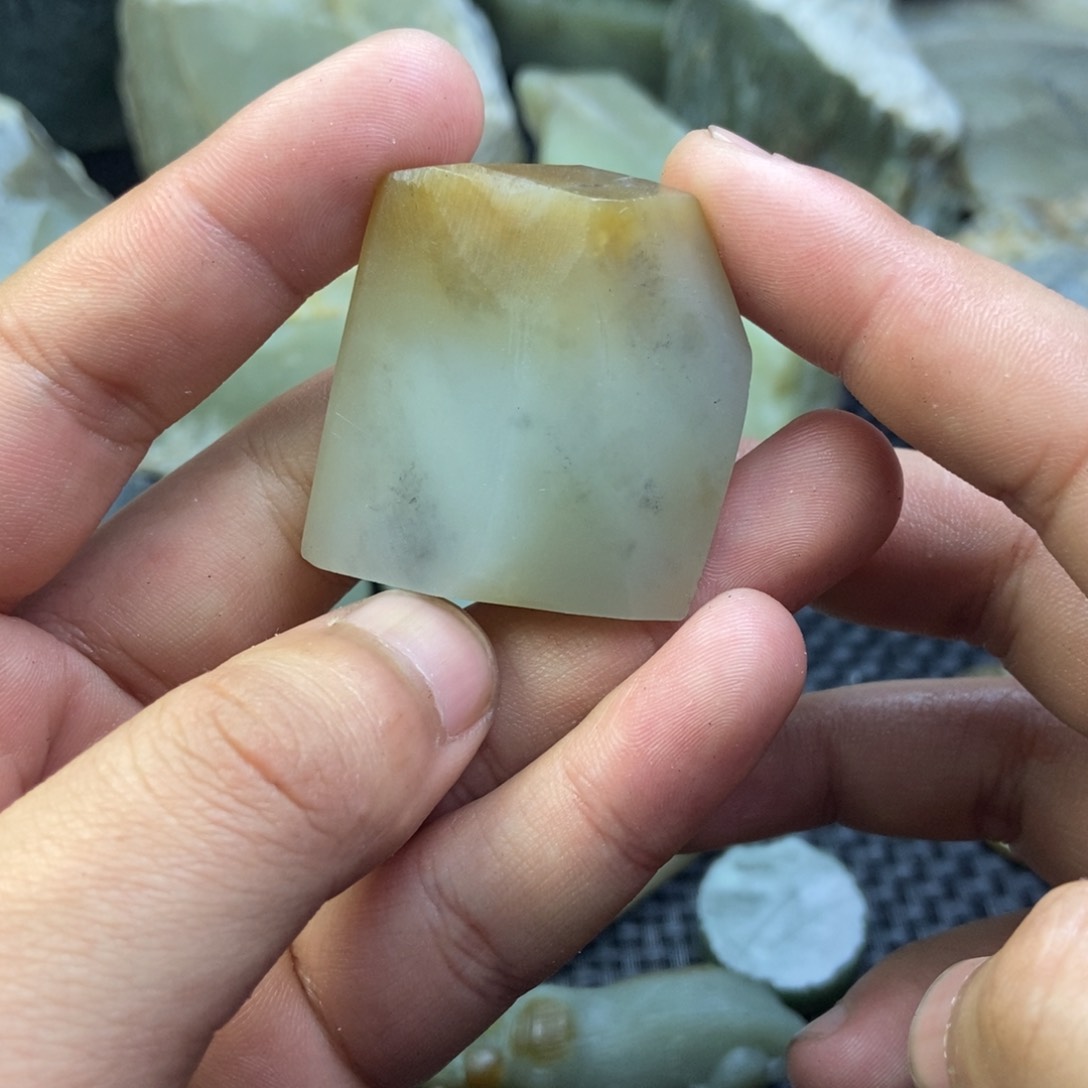 和田玉和田玉未镶嵌